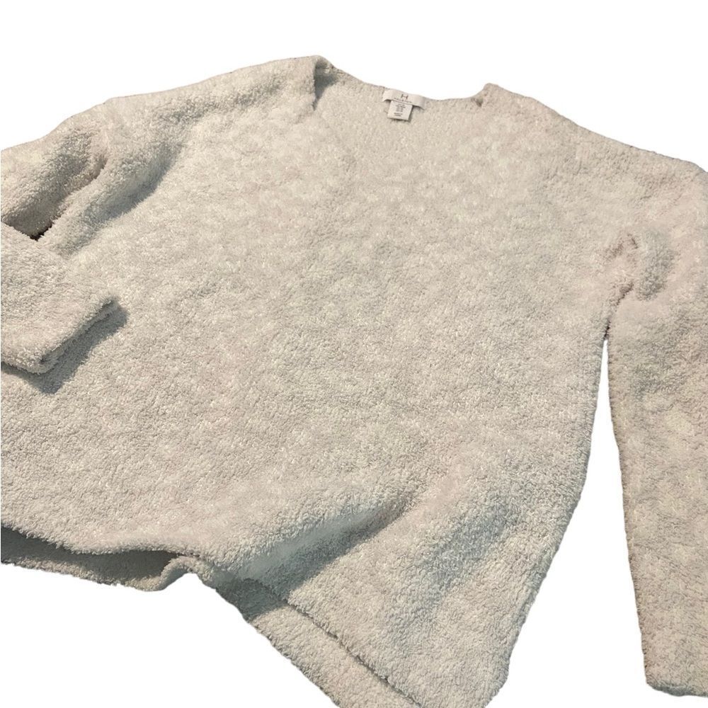 Halston beautiful thick sweater awesome condition cool look size medium